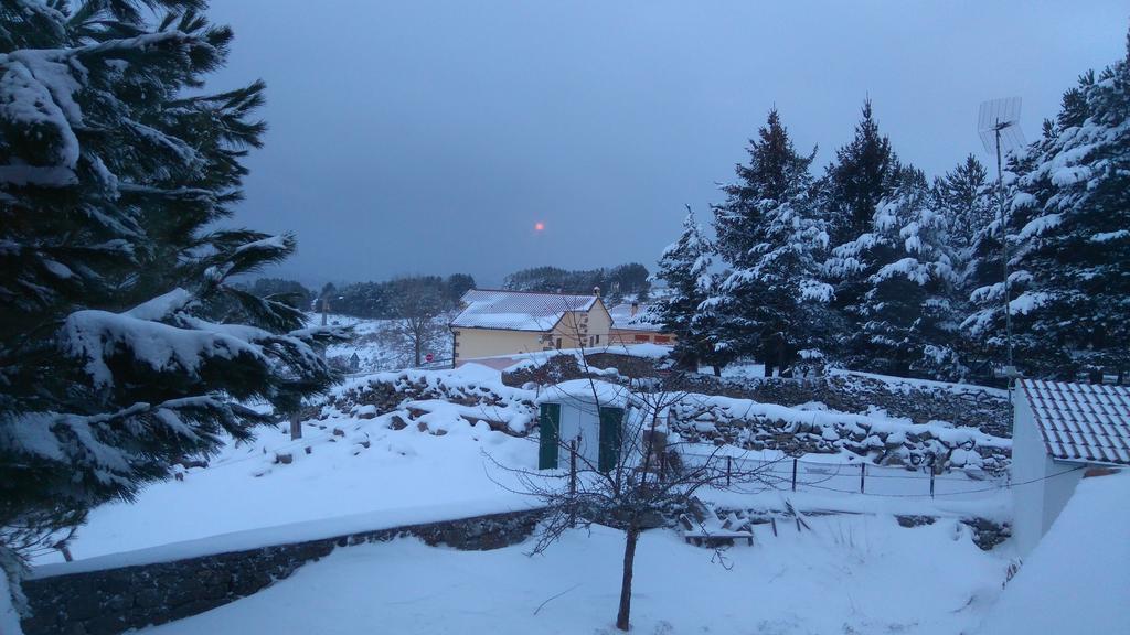 Hotel Rural La Dehesilla Барахас-де-Гредос Экстерьер фото