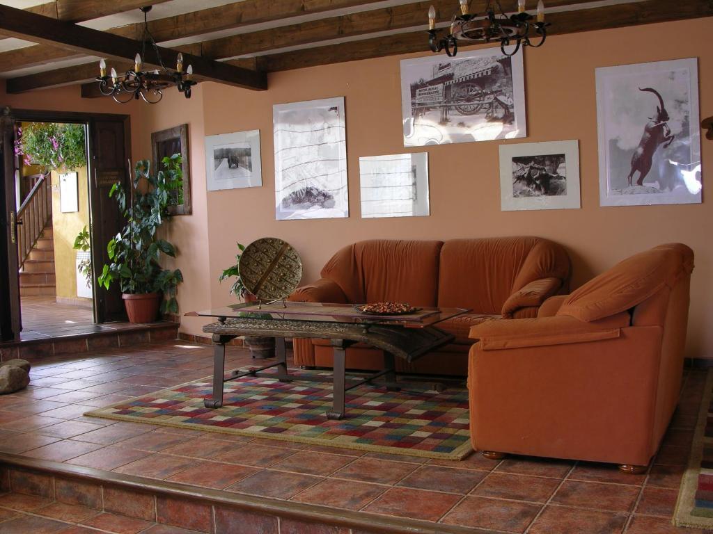 Hotel Rural La Dehesilla Барахас-де-Гредос Экстерьер фото