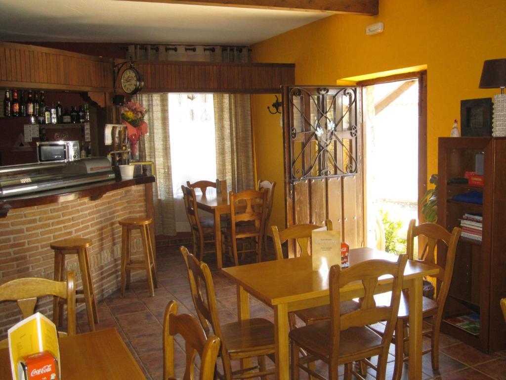 Hotel Rural La Dehesilla Барахас-де-Гредос Экстерьер фото